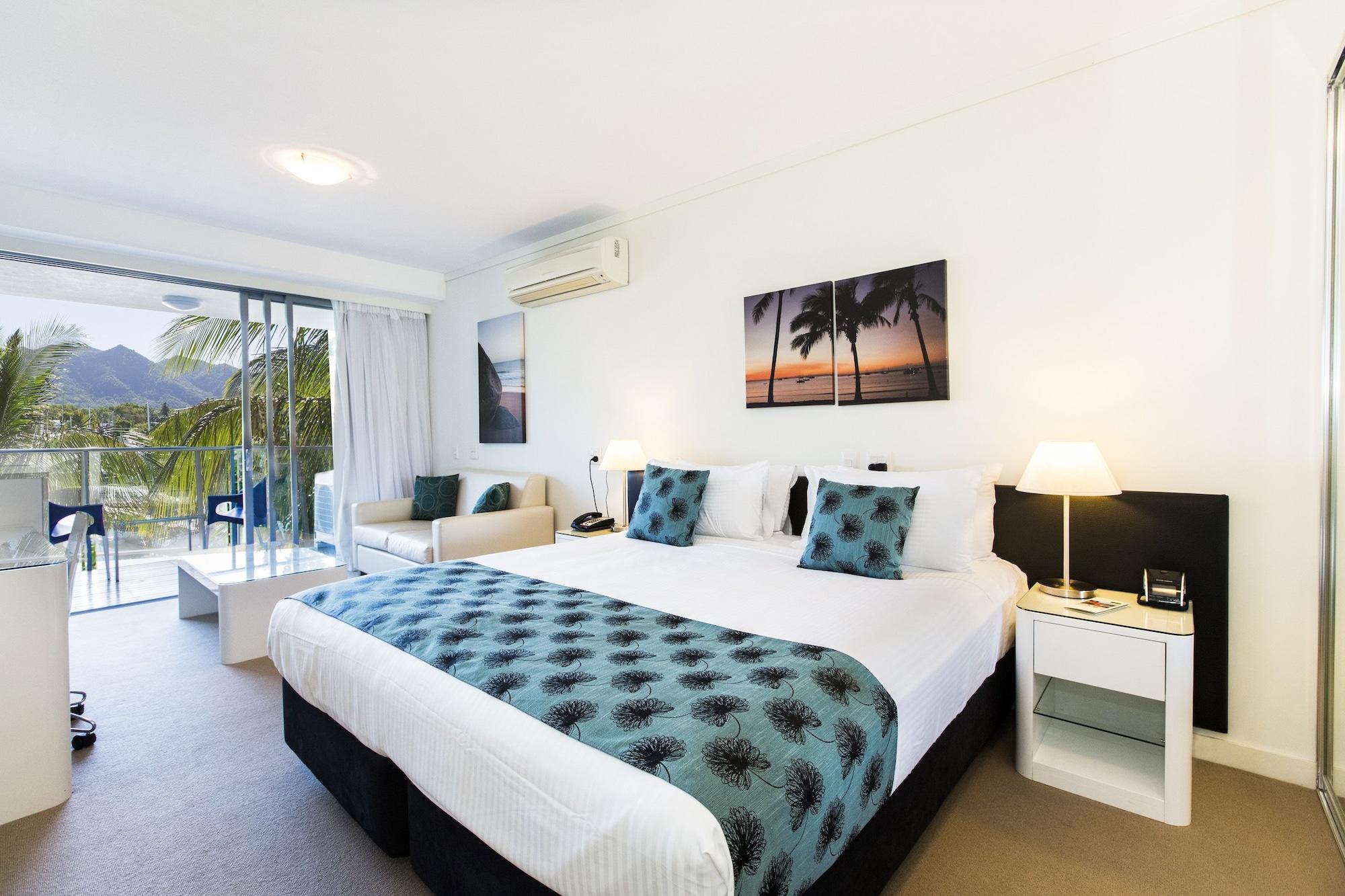 Готель Peppers Blue On Blue Nelly Bay Екстер'єр фото A typical hotel room