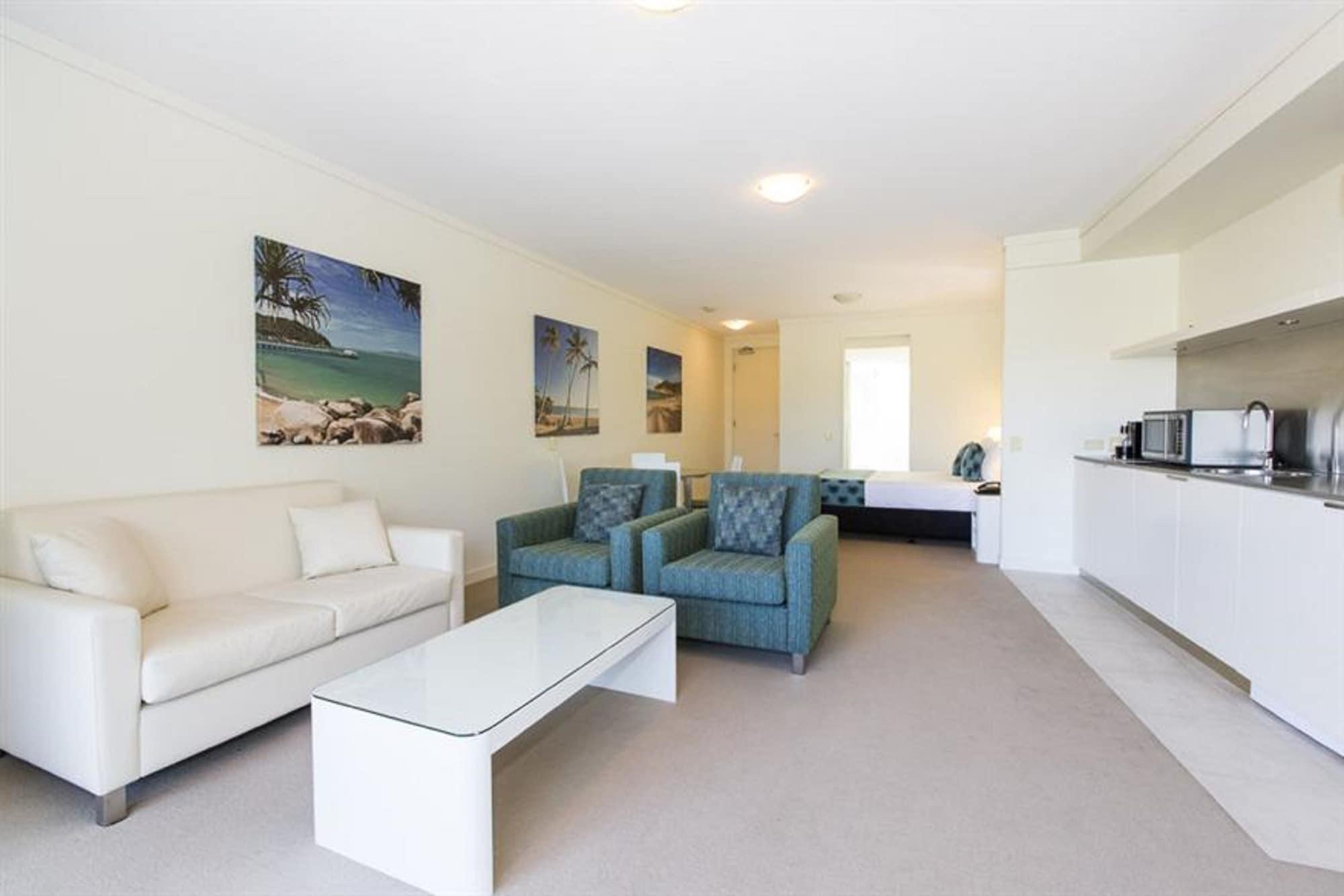 Готель Peppers Blue On Blue Nelly Bay Екстер'єр фото Studio apartment